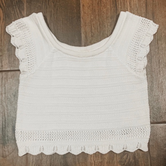 NWOT⚡️Francesca’s Crochet Knit Top White - Picture 2 of 7